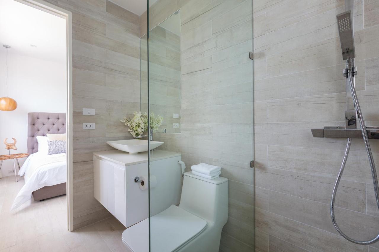 Beachside - Cara - 3 Bdr 1 Bdr At Sunset Cove Bay With Sea And Mountain Views, 100 Meters To The Swimming *
